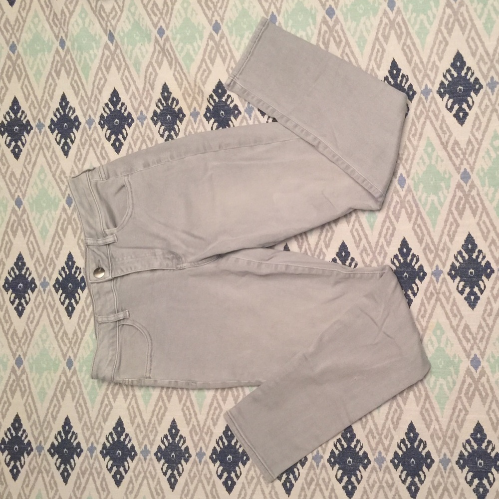 AE Hi Rise Jegging grayish light wash Size 8
